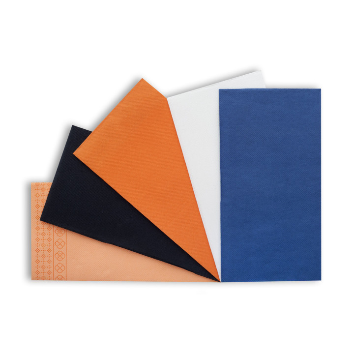 03 Caja Servilletas Punta Punta 30x40 Pliegue 1/6 Negro (2.400 uds.)